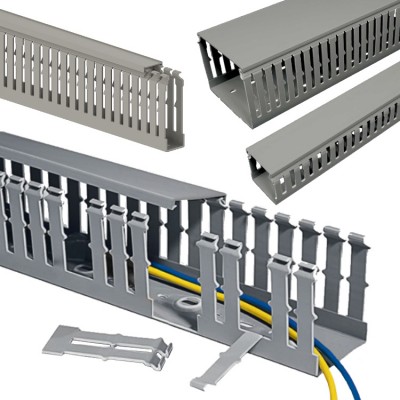 Műanyag huzalozó csat.