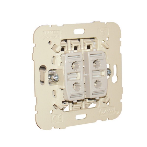 Kapcsoló s kétirányú nyomó