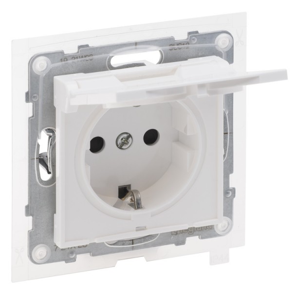 Dugalj s 2p+f GYV fehér+csapfedél IP44