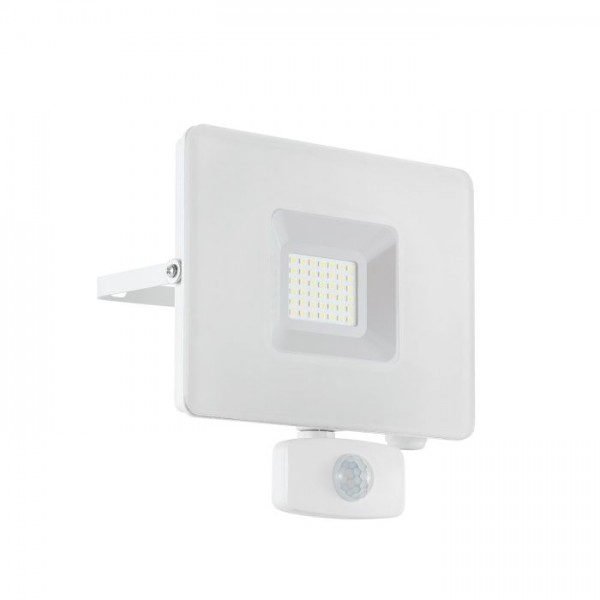 Fényvető LED-es 31W NW 5000k 3400lm+szen