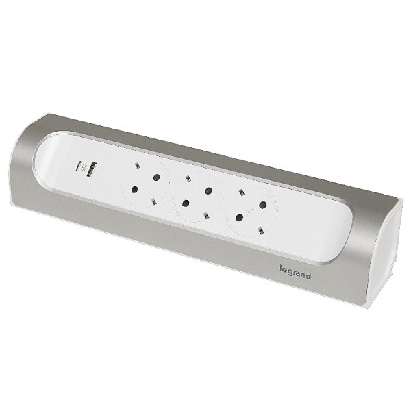 Dugalj fk 3x2p+f alu sarok+USB/USB-C