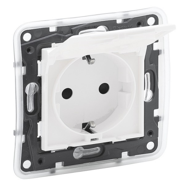 Dugalj s 2p+f GYV fehér+csapfedél IP44