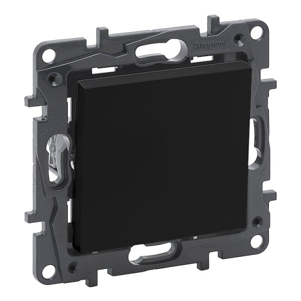 Kapcsoló s váltó fekete