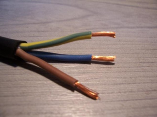 3x1,5 gumikábel CU s 400V